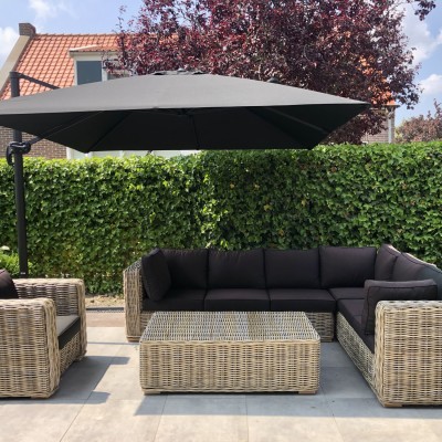 Wij zijn ontzettend blij met deze twee prachtige aankopen van AVH-Outdoor!