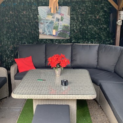 AVH Outdoor tuinmeubelen bedankt.