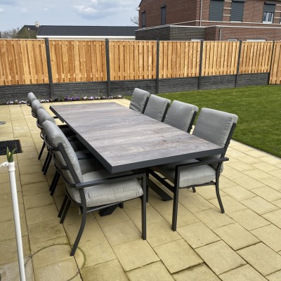 Mede door dit tuinset zijn wij helemaal klaar voor de zomer!