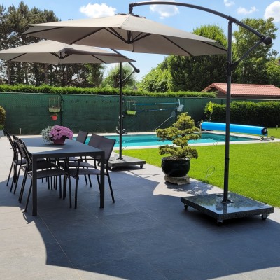 Supercontent met onze aanwinst van bij AVH Outdoor Tuinmeubelen !!