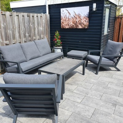We zijn heel erg blij met ons nieuwe loungeset!
