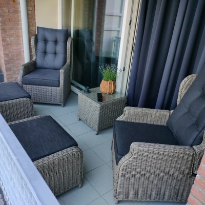 Ook met een klein balkon en smalle beurs slaag je bij AVH Outdoor als een kanon.