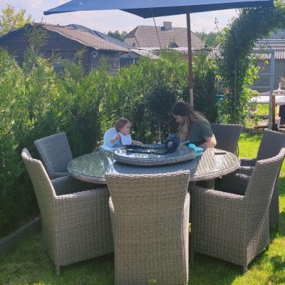 Aankoop tafel en 6 stoelen