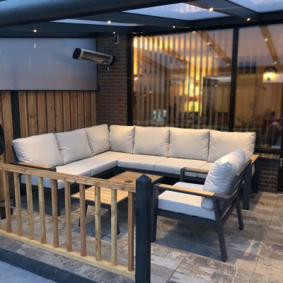 De Lola lounge-set maakt onze veranda helemaal af!!