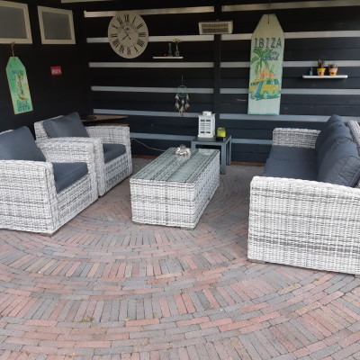 Mambo loungeset onder veranda