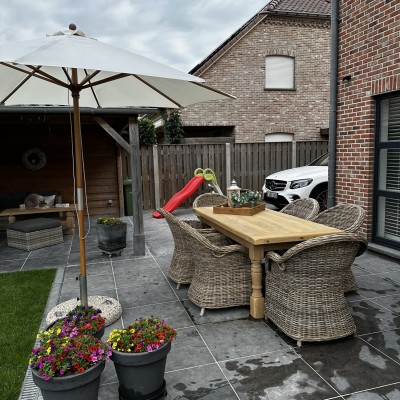 Wat ben ik blij met deze mooie stoelen.