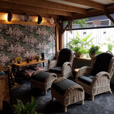Luxe luieren na een avondje in de jacuzzi