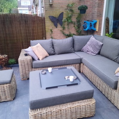 Binnen een week bezorgd,  nu genieten!!