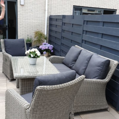 Onze mooie set van AVH tuinmeubelen!