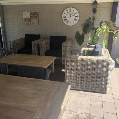 Mooie nieuwe lounge stoelen gekocht