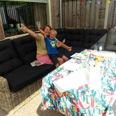 Heerlijk loungen op een mooie zonnige dag!