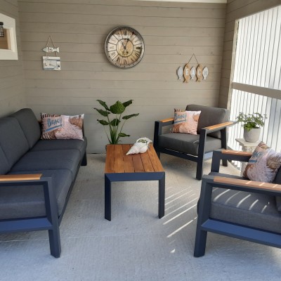 Onze  mooie  Victoria  lounge