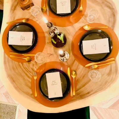 Ontzettend blij met mijn onwijs gave eettafel.