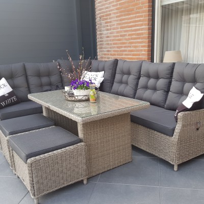 Zo blij met ons mooie loungeset