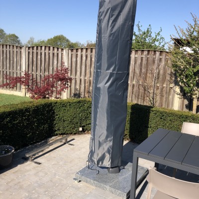 Challenger T2 premium zweefparasol 300x300 cm faded black