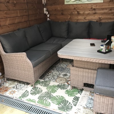 We zijn heel erg blij met onze tuinset!