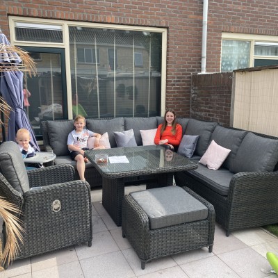 Een geweldig tuinset gekregen !
