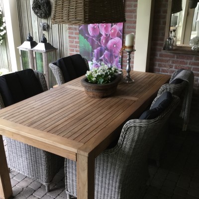 Heel blij met mijn nieuwe tuinset.