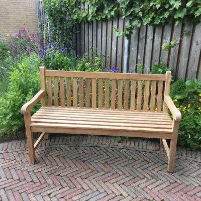 Prachtige tuinbank