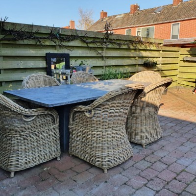 Heel blij met onze nieuwe rotan tuinstoelen