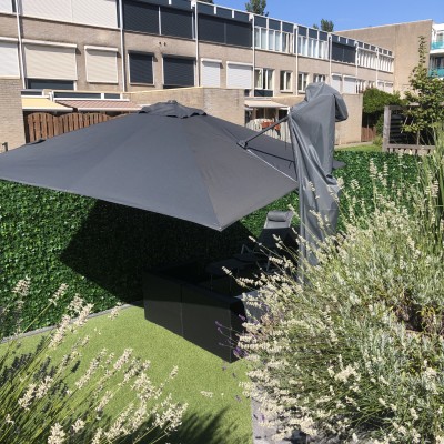 Bedankt voor de schaduw van deze fantastische parasol
