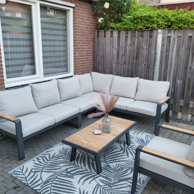 Onze mooie set lola loungeset  geleverd door AHV Tuinmeubelen