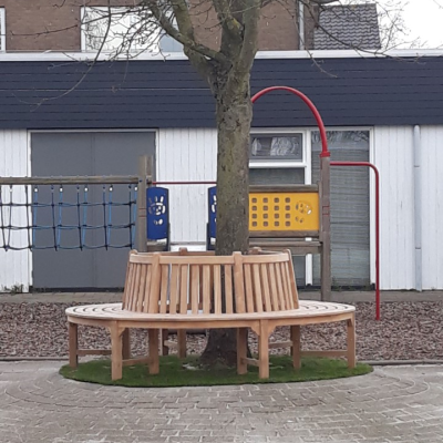 Wat een prachtige boombank