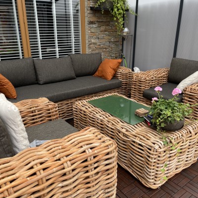 Erg mooie en van hoge kwaliteit tuin meubel.