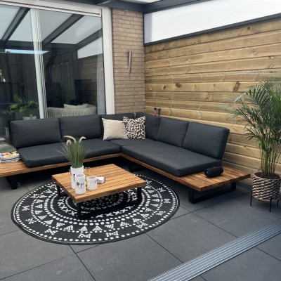 Zo blij met de geweldige loungeset van AVH tuinmeubelen.