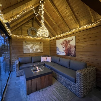 Met onze nieuwe loungeset zijn wij klaar om volop van de zomer te genieten