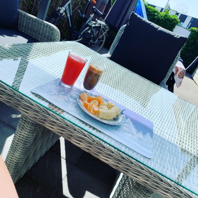 Onze nieuwe loungeset kunnen ophalen en hij staat super!
