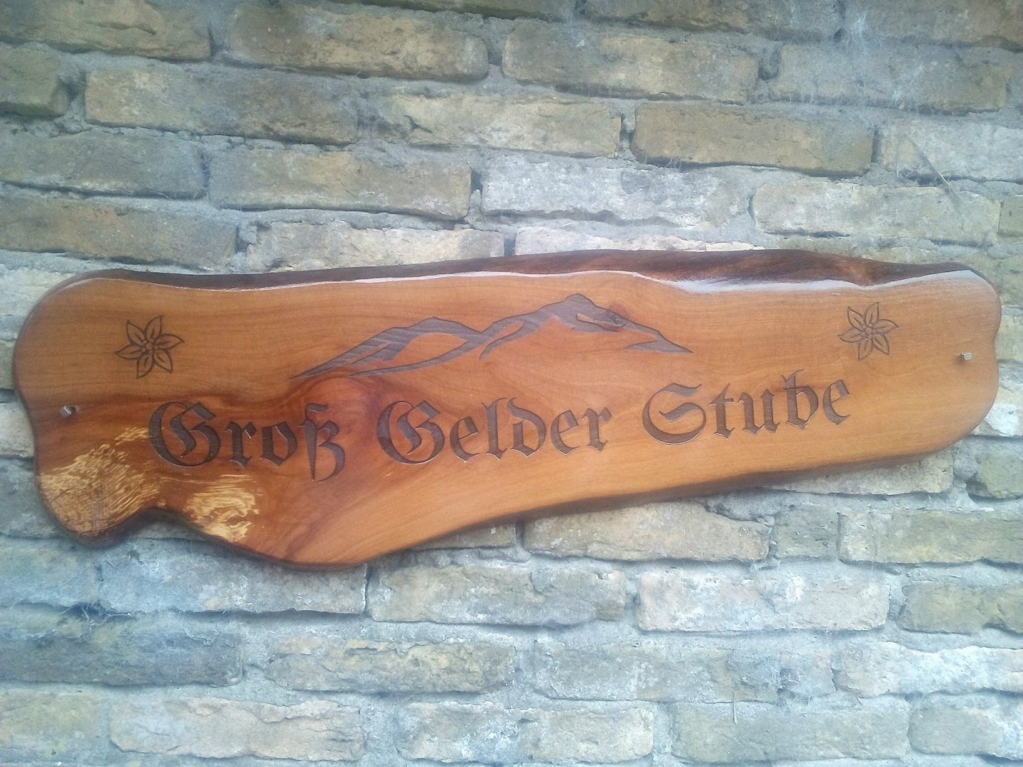 Lasercraft in massief hout
